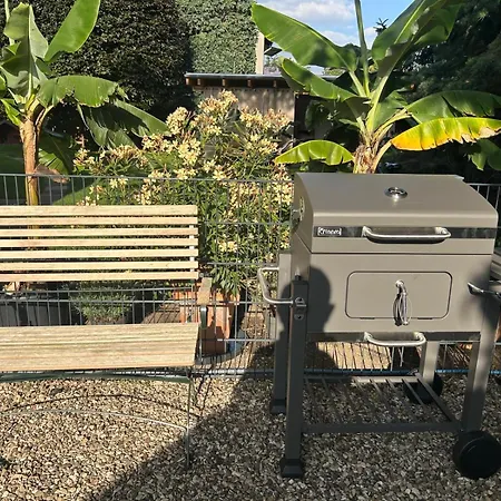 Family & Friends 75m2, Messe Apartamento